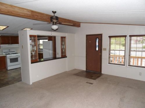 25 Lear Dr, Coventry, RI 02816-4016