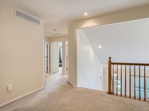 21738 Mansfield Pl, Aurora CO  80018-3058 exterior