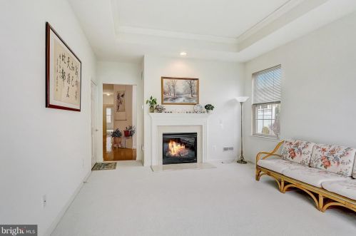 166 Copperfield Dr, Trenton NJ  08648-2583 exterior