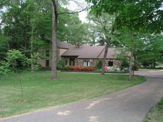 3020 Ashmont Dr, Memphis, TN 38138-7815