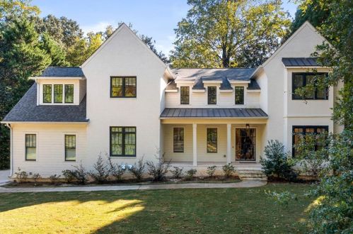 2731 Arden Rd, Atlanta GA  30305-1913 exterior