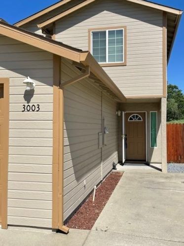 3003 Courtside Dr, Diamond Springs, CA 95619-9271