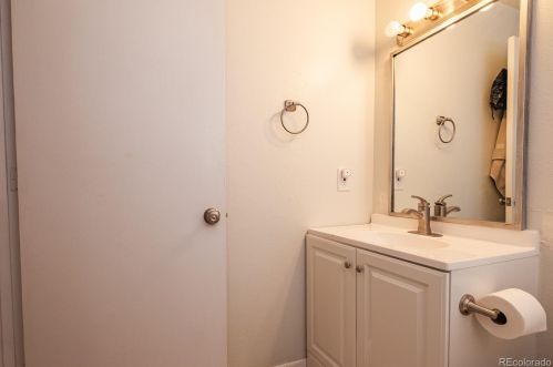 17822 Purdue Pl, Denver CO  80013-3335 exterior