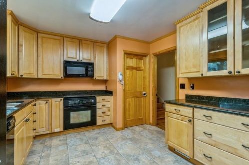 60 Old Ivy Rd, Stockbridge GA  30281-2130 exterior