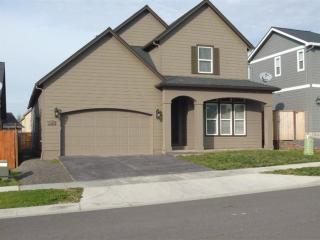1154 Ashford Way, Medford, OR 97504-9144