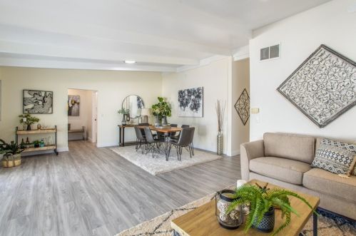 2225 Center St, Anaheim CA  92806-3606 exterior