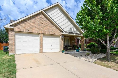 6044 Brookside Dr, Argyle, TX 76226-2246