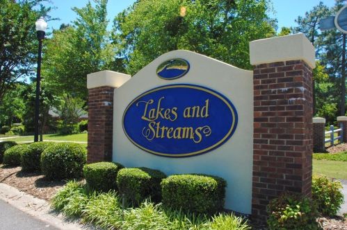 2407 Dove Lake Dr, North Augusta, SC 29841-7620