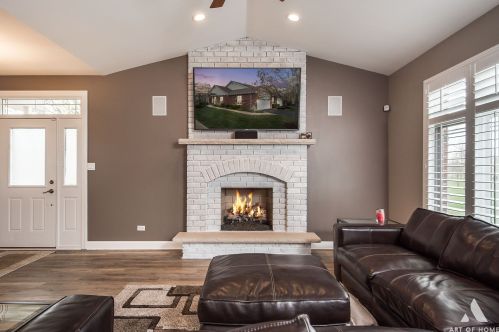 18820 Foxglove Ln, Mokena, IL 60448-8687