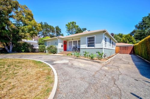 2716 Raymond Ave, Altadena, CA 91001-5150