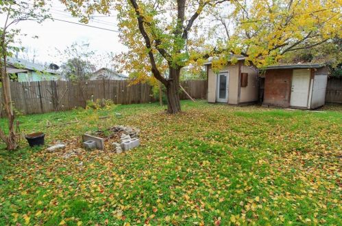 6705 Canal St, Austin TX  78741-3501 exterior