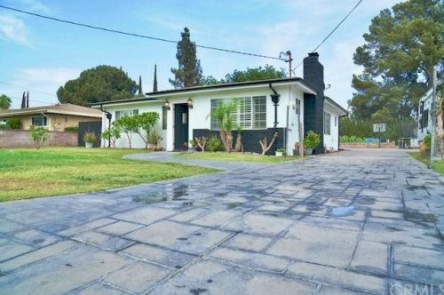 594 Cypress Ave, Colton, CA 92324-1950