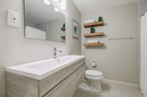1903 Forest Green Dr, Atlanta GA  30329-2604 exterior