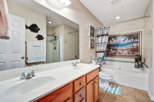 1097 Briar Rose Ln, Ladson SC  29456-3073 exterior