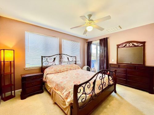 11720 Village Pond Way, Rancho Cordova, CA 95742-8027
