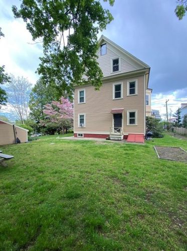 139 Sheldon St, Providence, RI 02905-3619