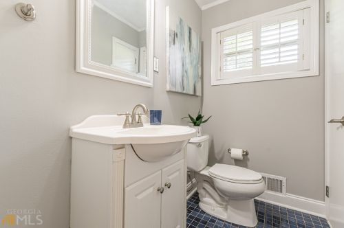 2031 Abby Ln, Atlanta GA  30345-3514 exterior