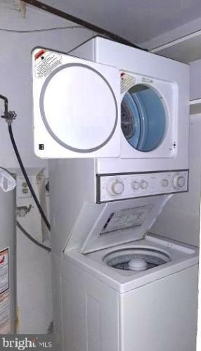 1146 10th St, Philadelphia PA 19147-4632 exterior