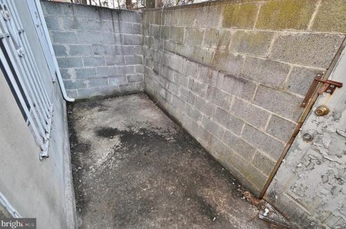 3347 Front St, Philadelphia PA  19140-5807 exterior