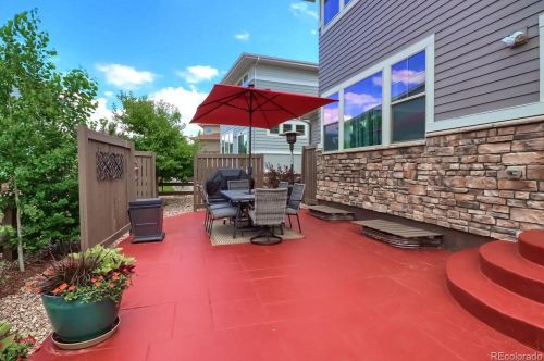 26901 Roxbury Pl, Denver CO  80016-7528 exterior