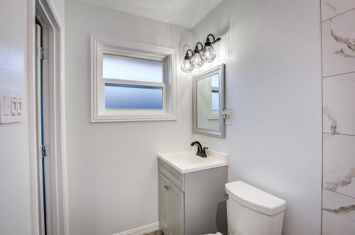 1426 Gillette St, Dallas TX  75217-1210 exterior