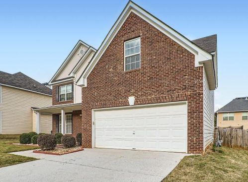 2874 Beaut Ct, Lithonia, GA 30039-5238