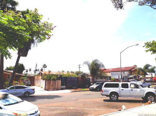 4158 40th St, San Diego, CA 92105-1328