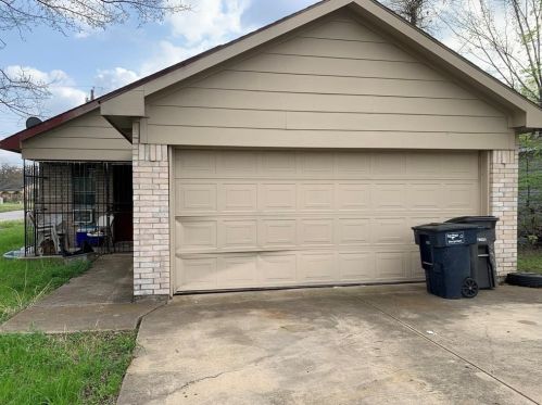 1348 Allen Ave, Fort Worth, TX 76104-5723