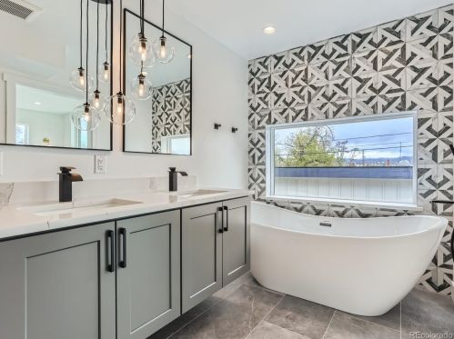 2655 Bannock St, Denver CO  80223-4409 exterior