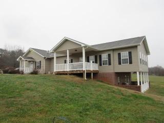 1486 Delano Rd, Delano, TN 37325-7708