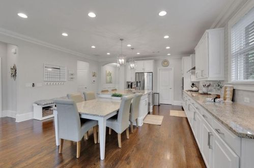 3573 Brookleigh Ln, Atlanta GA  30319-2219 exterior