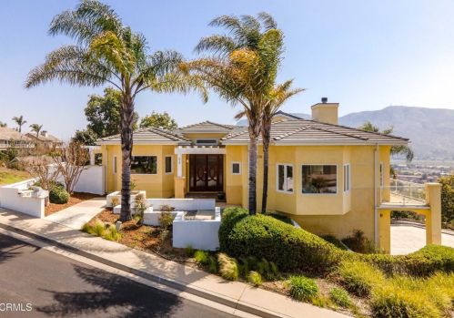 579 Glade Dr, Santa Paula, CA 93060-1616