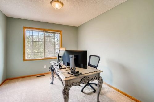 4987 Grenwich Ave, Saint Paul MN  55128-2058 exterior