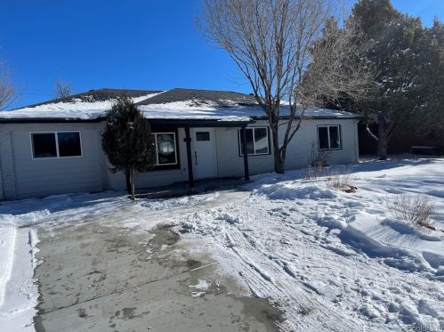964 Quentin St, Denver, CO 80011-6310