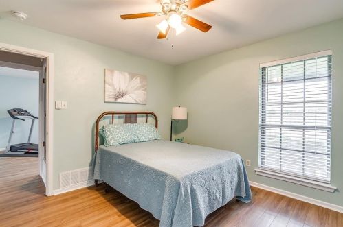 4716 Brandingshire Pl, Fort Worth TX  76133-6502 exterior