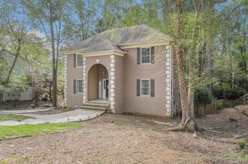 2377 Battle Forest Dr, Marietta GA  30064-2630 exterior