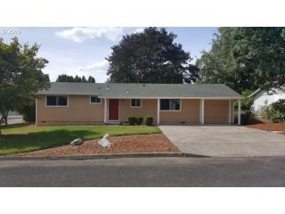 21 34th St, Washougal, WA 98671-2668