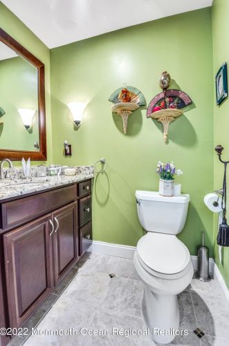 23 Mc Kinley Dr, Tinton Falls NJ 07712-2853 exterior