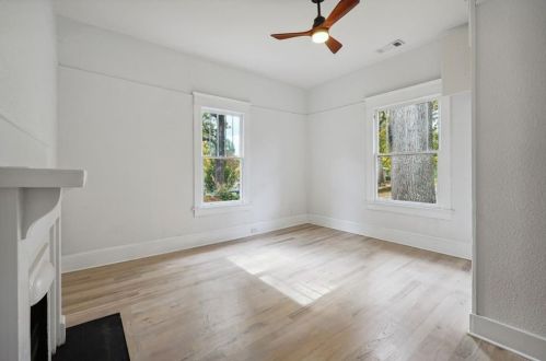 541 Elbridge Dr, Atlanta GA  30318-5103 exterior