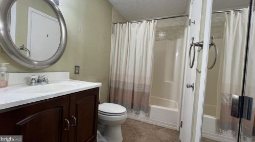 674 Harrison Ave, Berkeley Springs WV  25411-2106 exterior