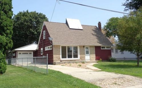 308 Emmons Ave, Kewanee, IL 61443-3512