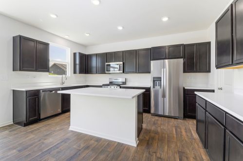 1826 Peyton Ter, Joliet, IL 60404-1235