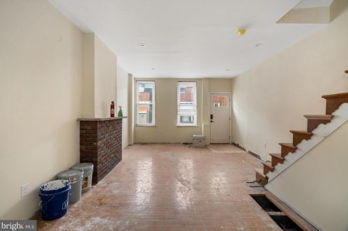 1435 Juniper St, Philadelphia PA 19147-4924 exterior