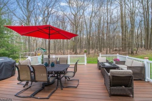6 Patty Ln, Dover NJ  07869-4735 exterior