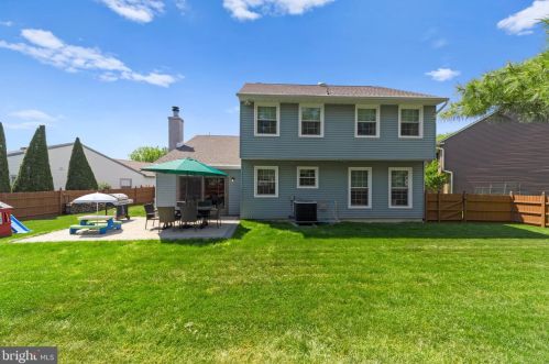 6 Oleander Dr, Mount Laurel NJ  08054-3601 exterior