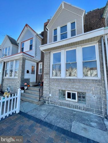 1638 Hunting Park Ave, Philadelphia, PA 19124-4420