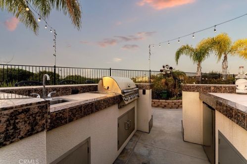 1133 Brasado Way, Riverside CA  92508-8717 exterior