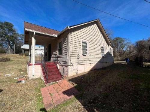 2312 Herring Rd, Atlanta GA  30311-2808 exterior