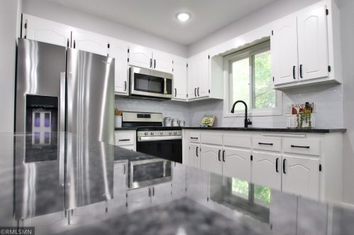 4353 Bear Path Trl, Saint Paul MN  55122-2218 exterior