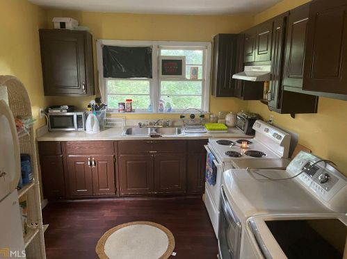 70 Meadowbrook Dr, Mcdonough, GA 30253-5382